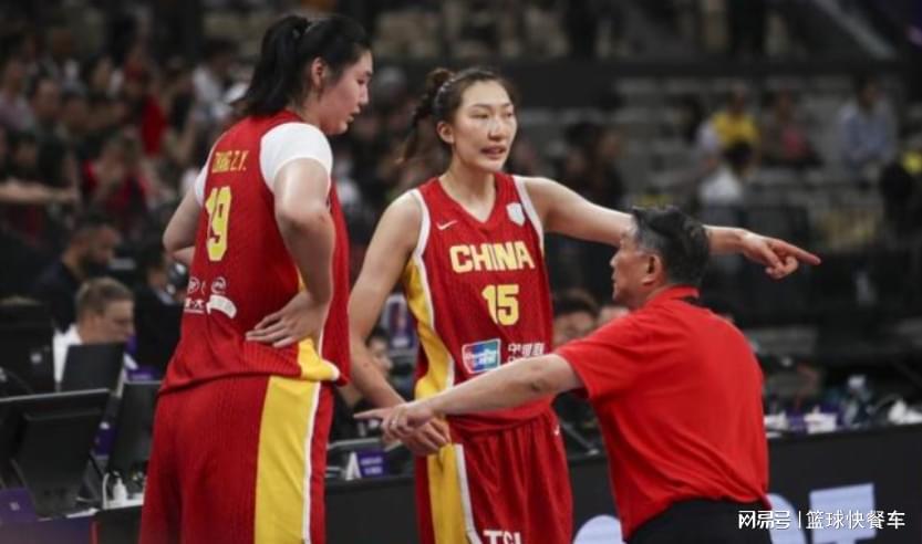 开云app-女篮又冒出一天才中锋？身高2米12酷似韩旭：宫鲁鸣这下该乐翻了
