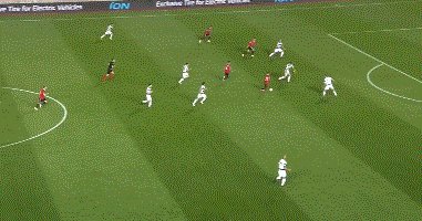 KAIYUN应用-【欧联】C罗8射+中柱+助攻 两替补3射1传 曼联3比2